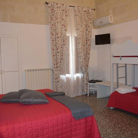 Il Rifugio Di Laerte Bed & Breakfast Латерца Екстериор снимка